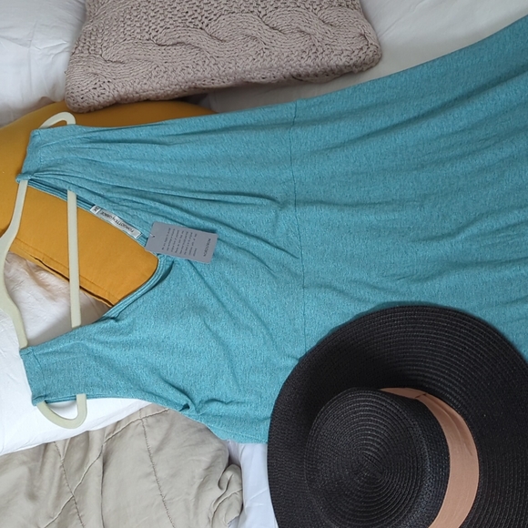 🆕🌿NORDSTROM PLUS SIZE KNIT MAXI DRESS🌿 - Picture 7 of 10